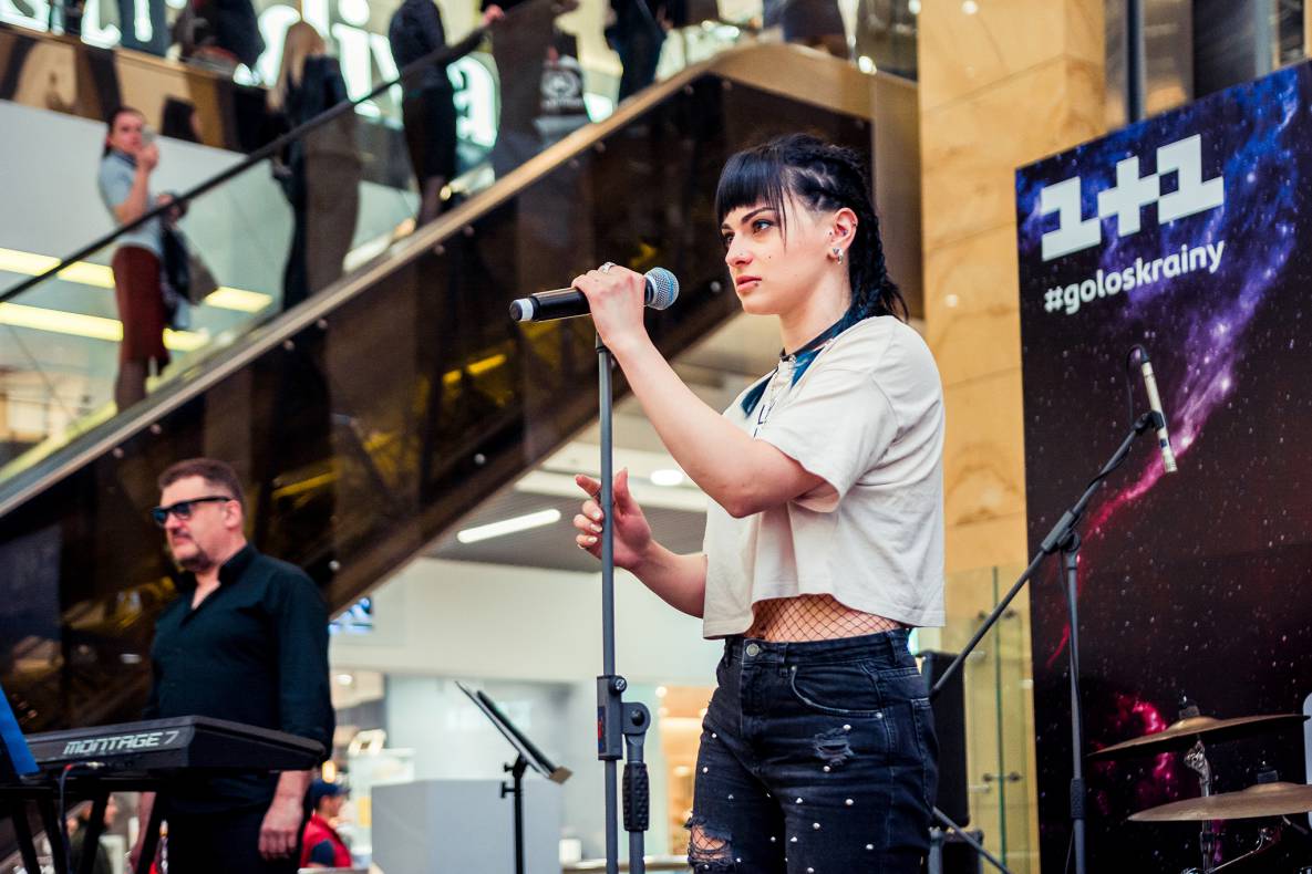 Участники шоу &quot;Голос&quot; в ТРЦ Гулливер! image-17