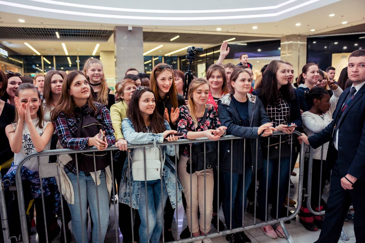 Участники шоу &quot;Голос&quot; в ТРЦ Гулливер! image-15