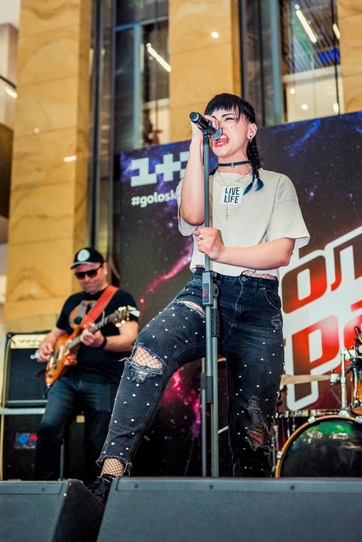 Участники шоу &quot;Голос&quot; в ТРЦ Гулливер! image-19