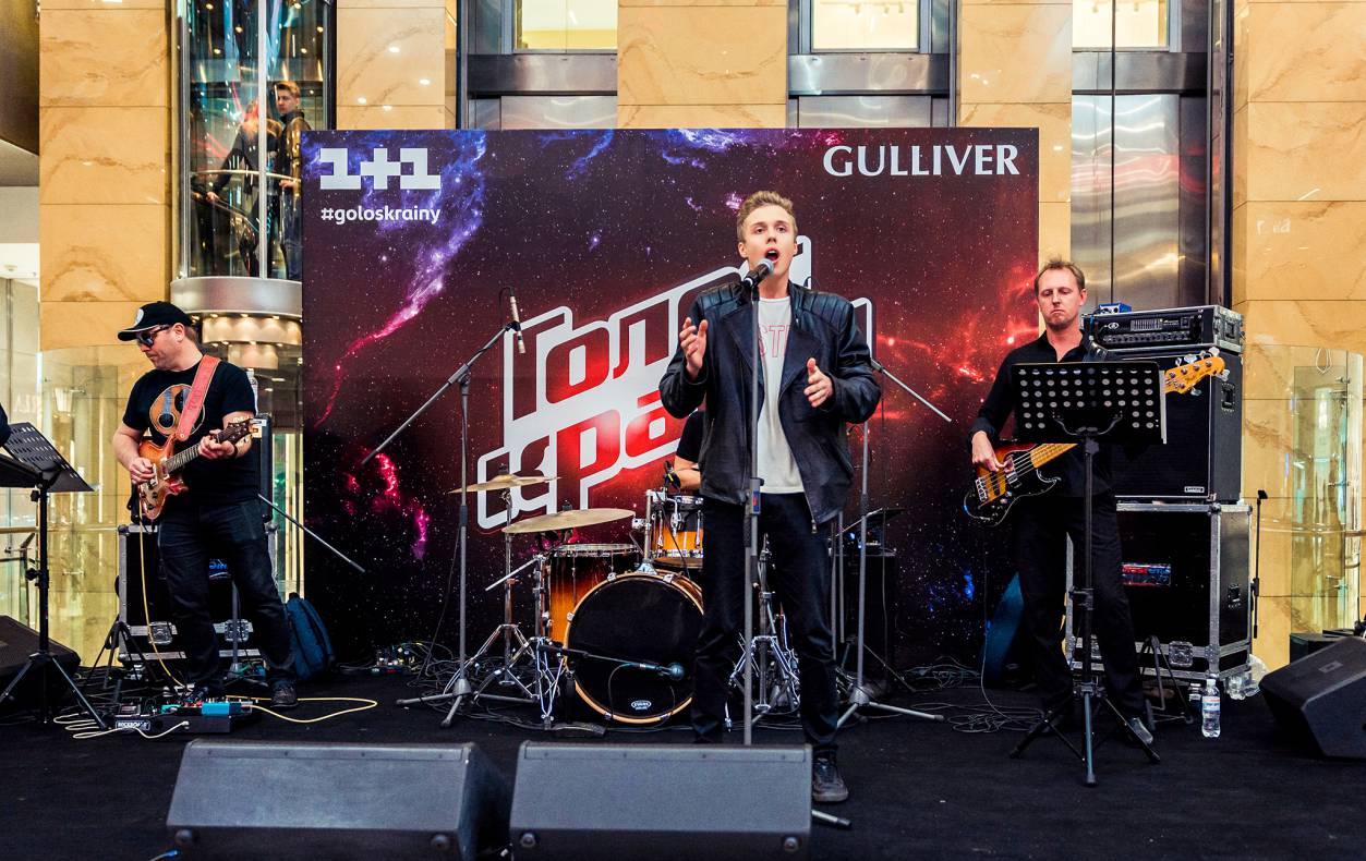 Участники шоу &quot;Голос&quot; в ТРЦ Гулливер! image-49