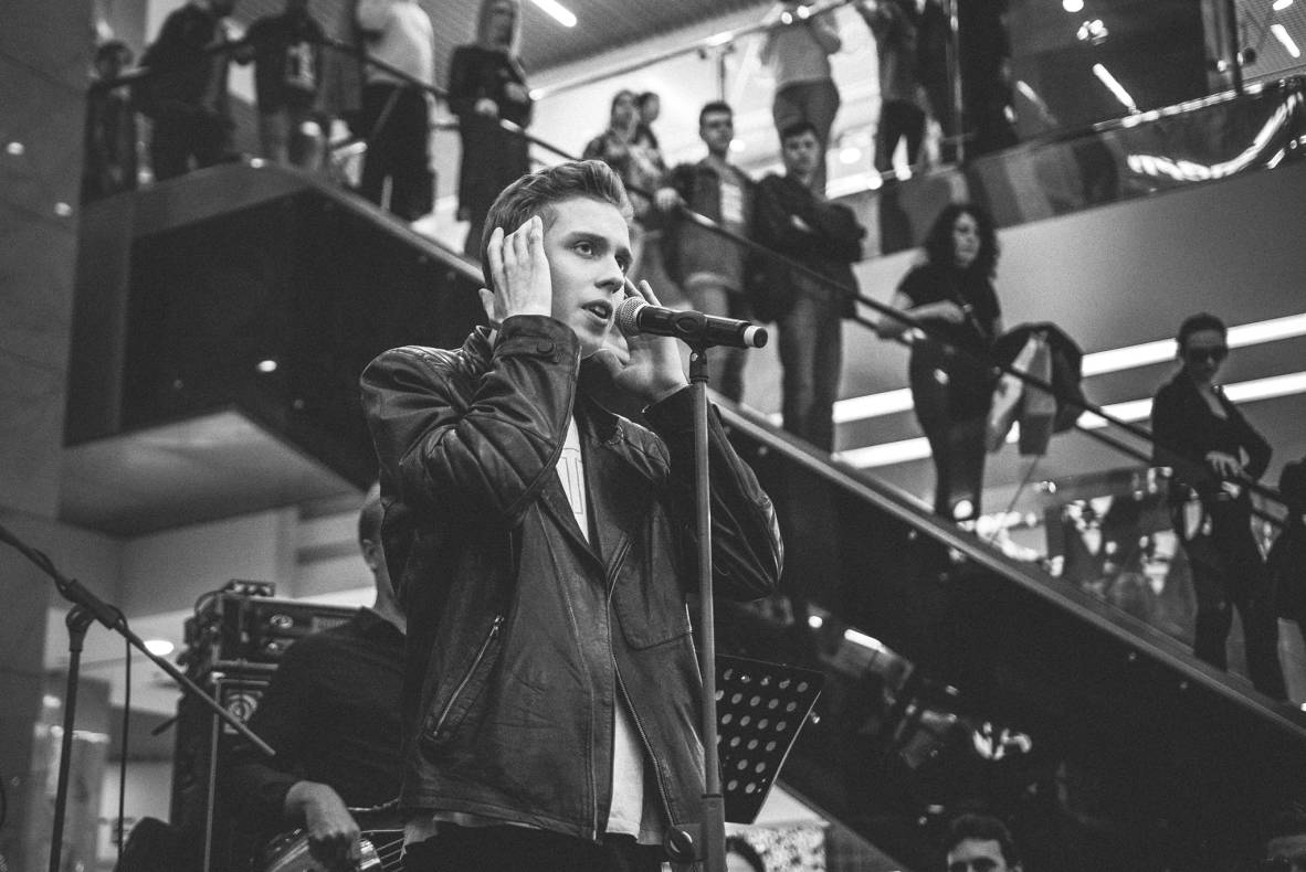 Участники шоу &quot;Голос&quot; в ТРЦ Гулливер! image-50