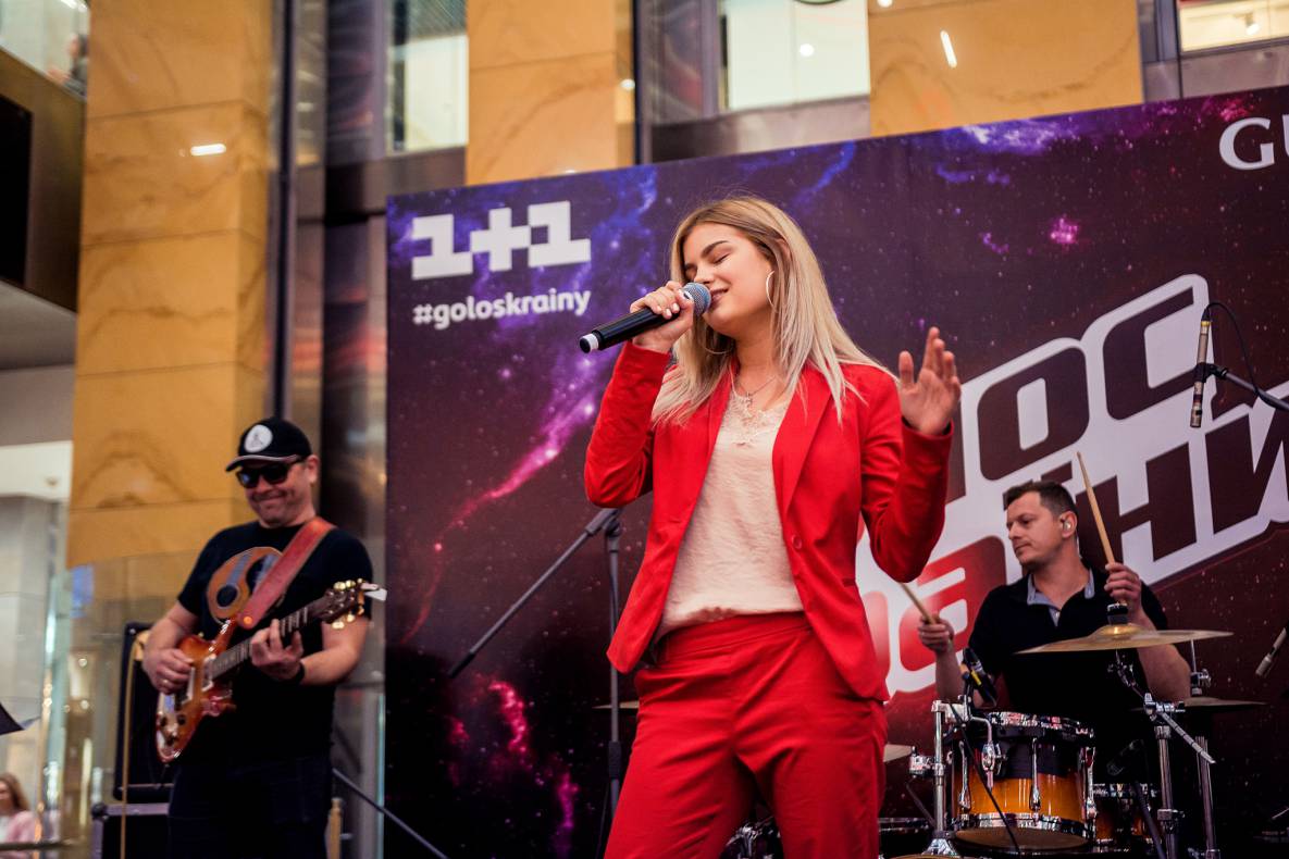 Участники шоу &quot;Голос&quot; в ТРЦ Гулливер! image-52