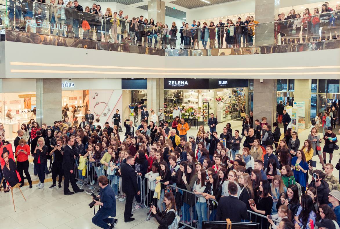 Участники шоу &quot;Голос&quot; в ТРЦ Гулливер! image-58