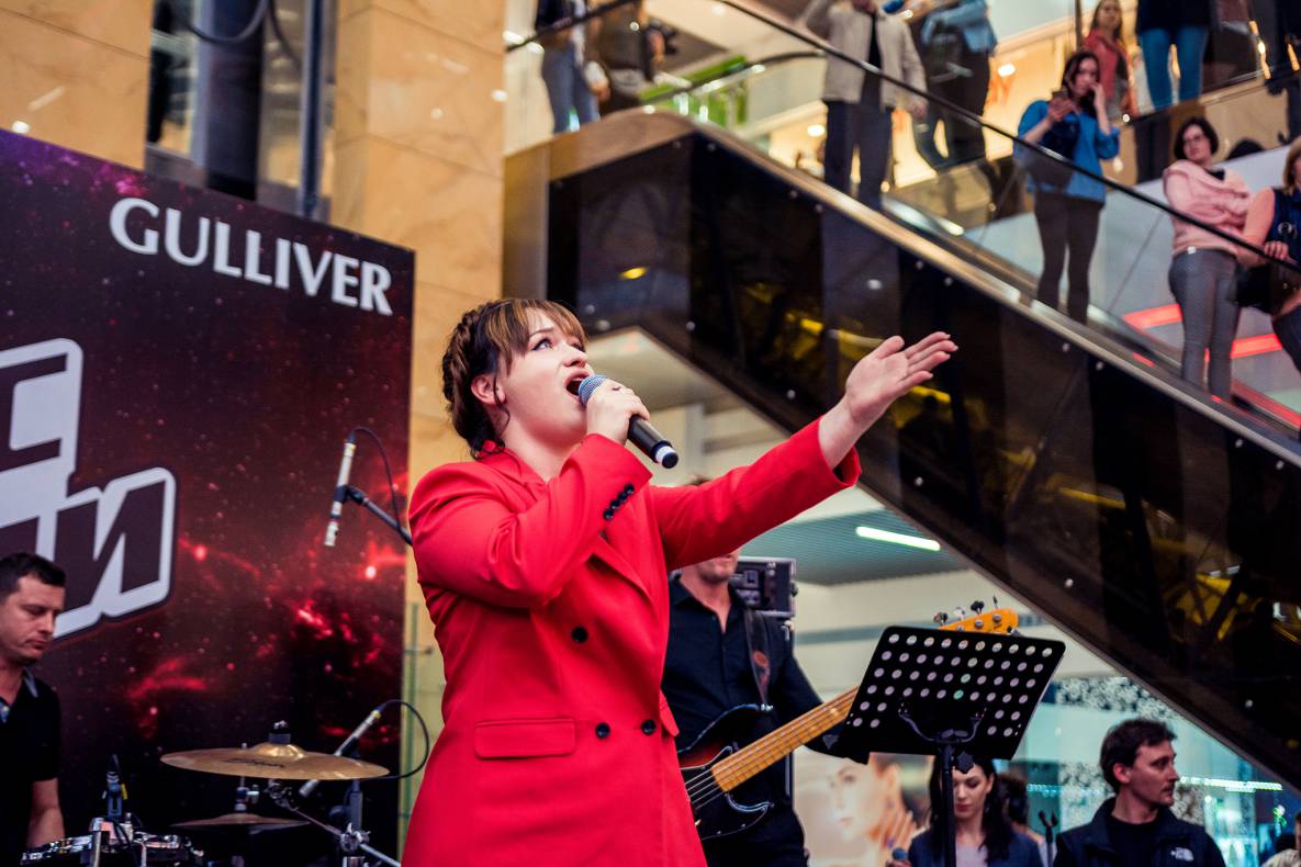 Участники шоу &quot;Голос&quot; в ТРЦ Гулливер! image-64