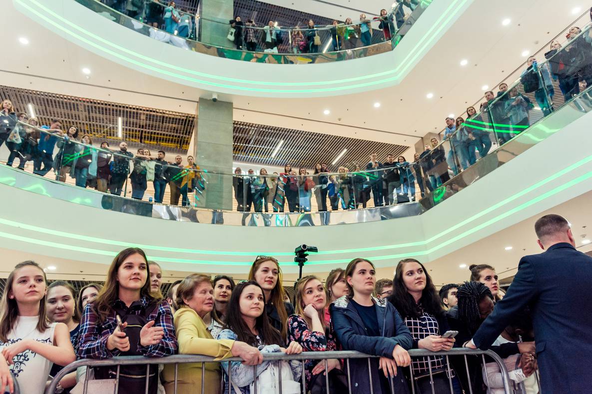 Участники шоу &quot;Голос&quot; в ТРЦ Гулливер! image-67