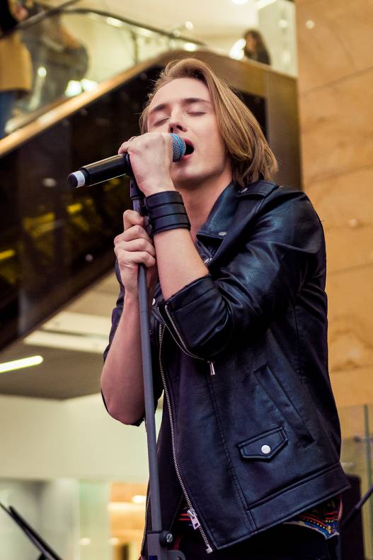 Участники шоу &quot;Голос&quot; в ТРЦ Гулливер! image-74