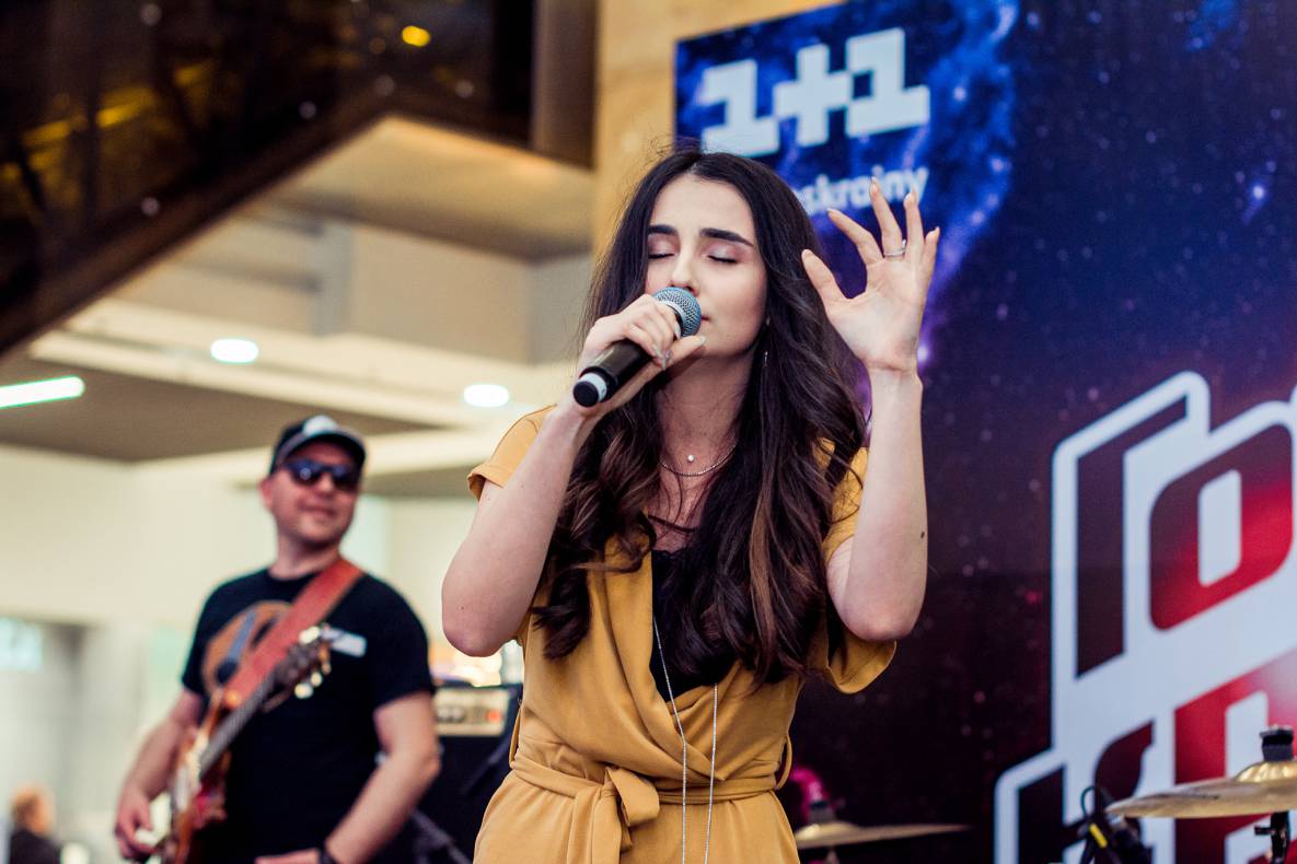 Участники шоу &quot;Голос&quot; в ТРЦ Гулливер! image-79