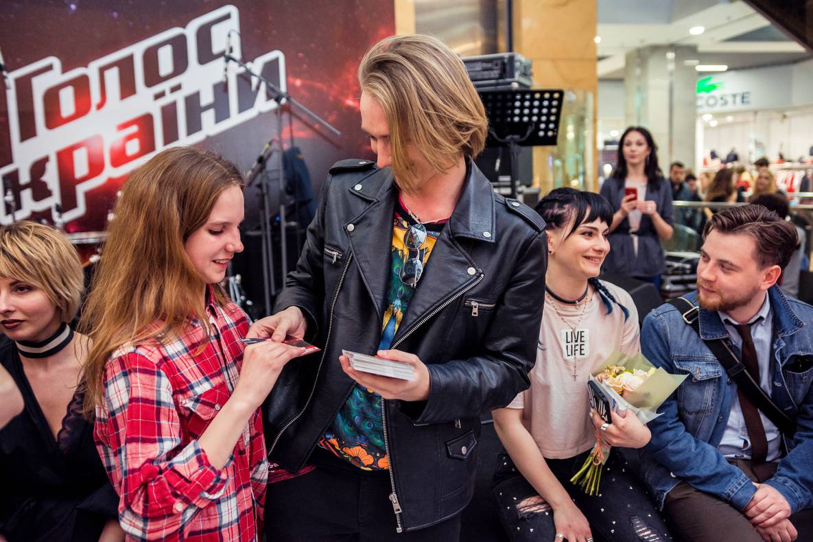 Участники шоу &quot;Голос&quot; в ТРЦ Гулливер! image-103