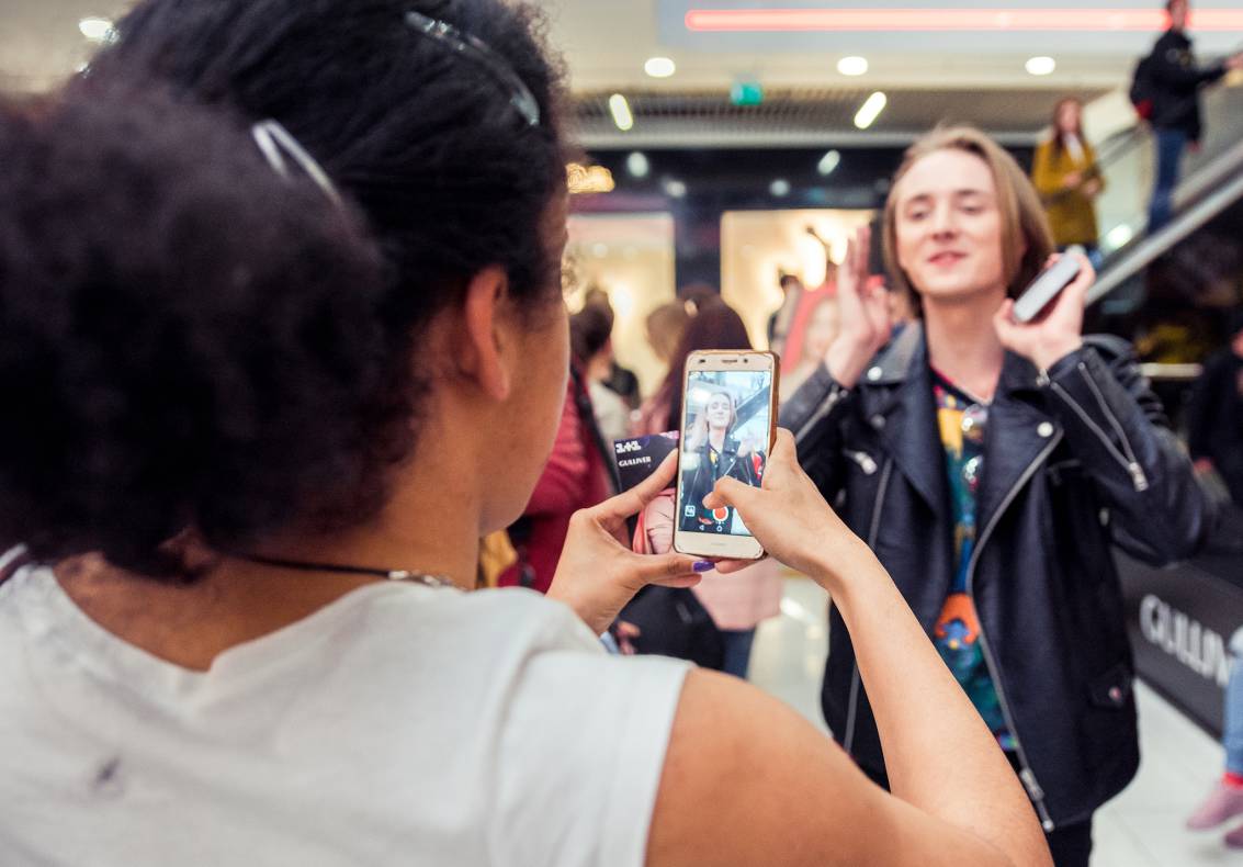 Участники шоу &quot;Голос&quot; в ТРЦ Гулливер! image-136