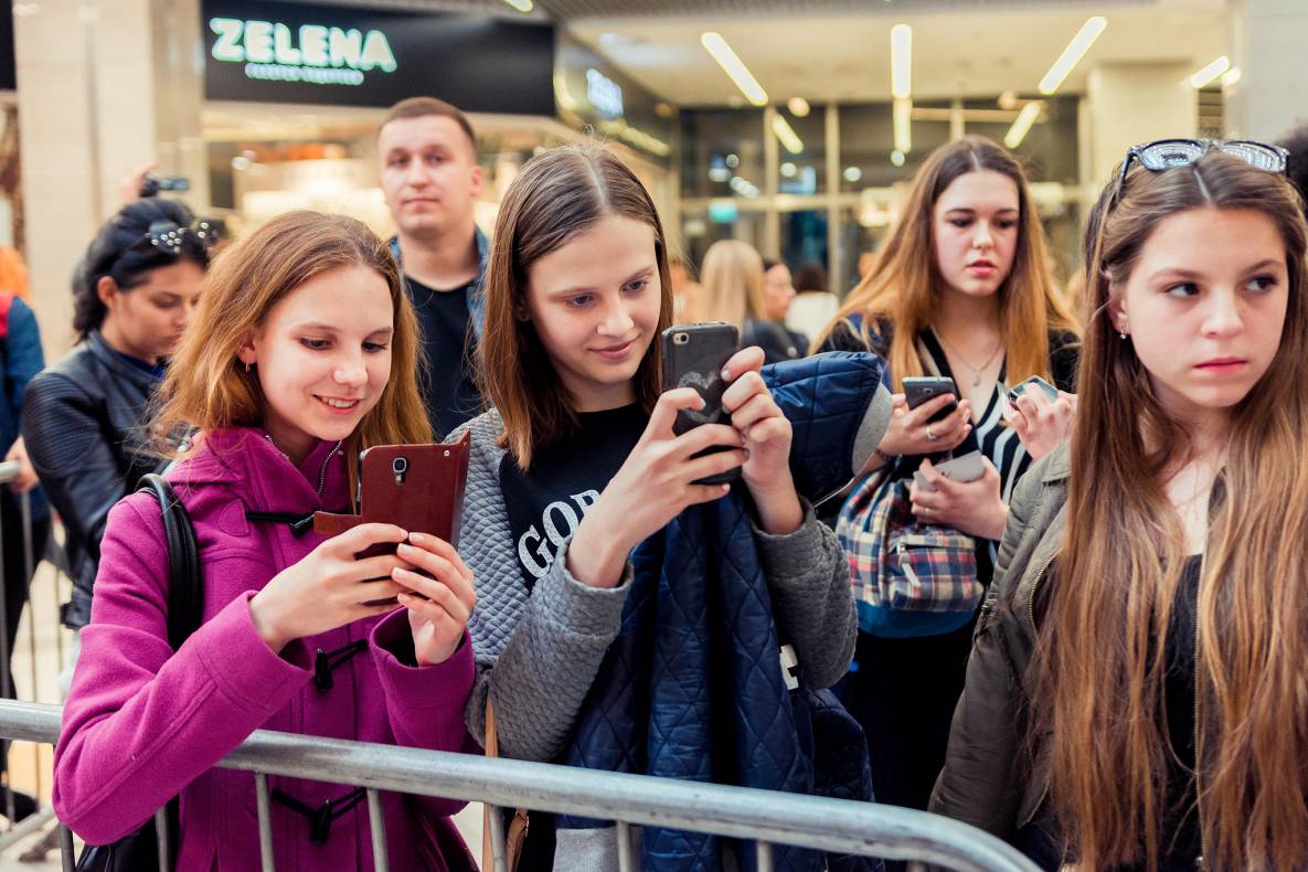 Участники шоу &quot;Голос&quot; в ТРЦ Гулливер! image-145