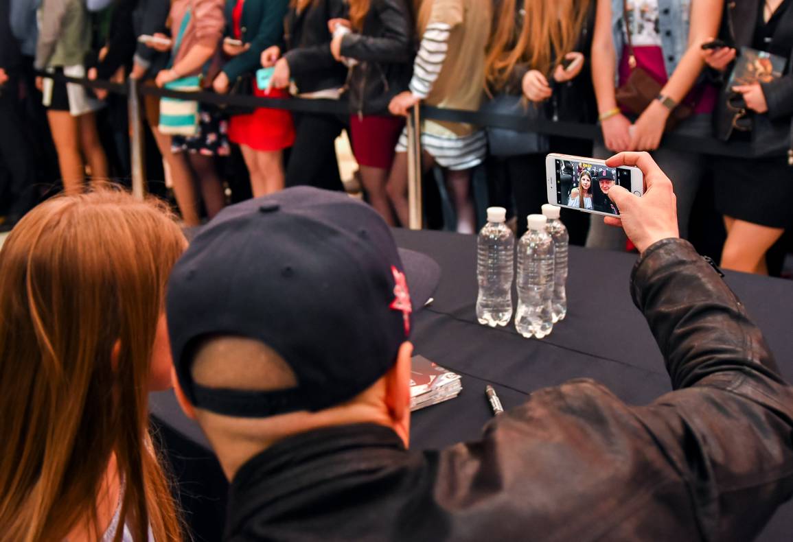 Автограф-сесія з Бумбокс! Шопінг вікенд в ТРЦ Гулівер image-29