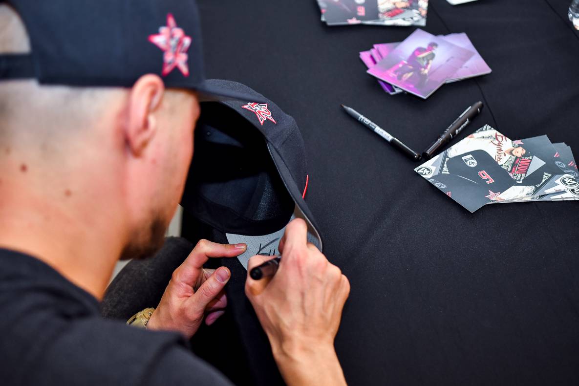 Автограф-сесія з Бумбокс! Шопінг вікенд в ТРЦ Гулівер image-87