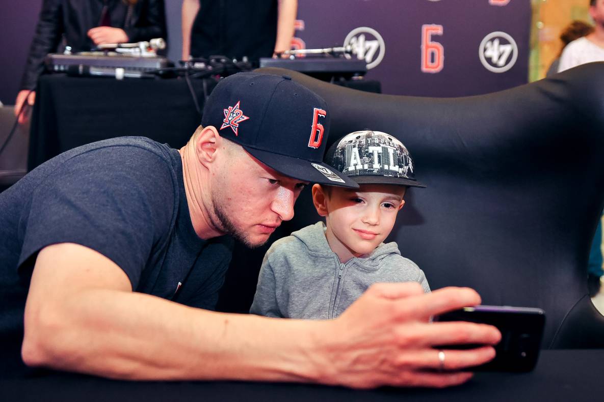 Автограф-сесія з Бумбокс! Шопінг вікенд в ТРЦ Гулівер image-89