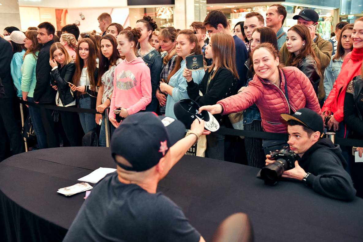 Автограф-сесія з Бумбокс! Шопінг вікенд в ТРЦ Гулівер image-92