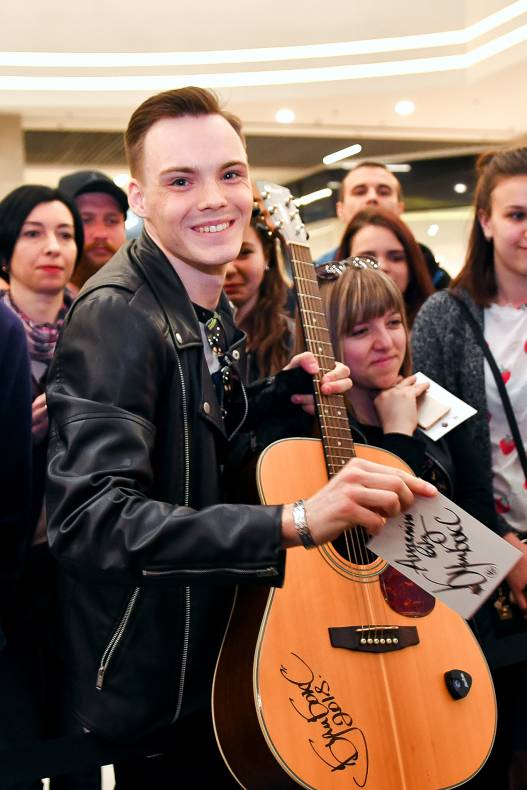 Автограф-сесія з Бумбокс! Шопінг вікенд в ТРЦ Гулівер image-113