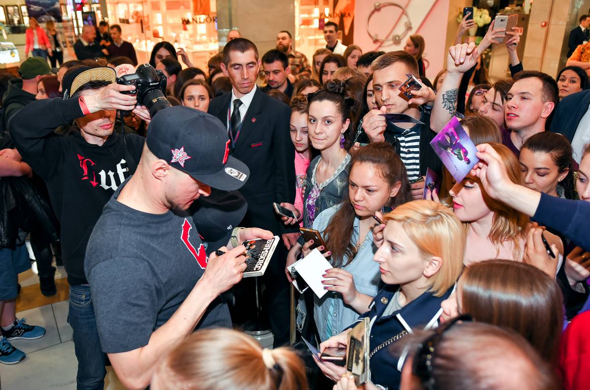 Автограф-сесія з Бумбокс! Шопінг вікенд в ТРЦ Гулівер image-130