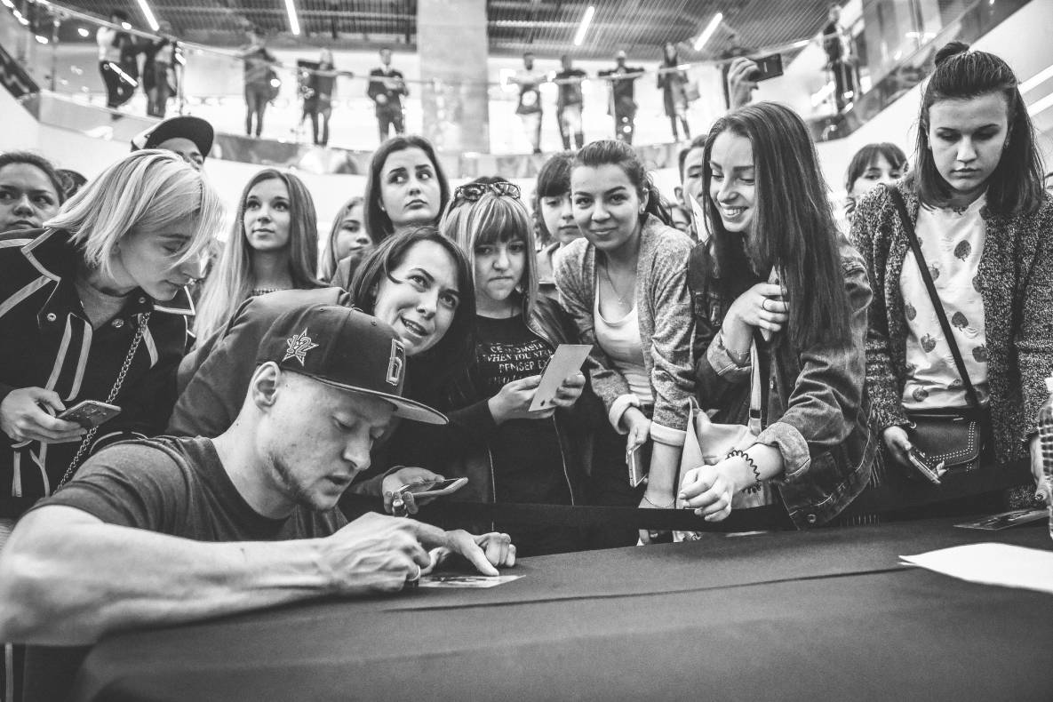 Автограф-сесія з Бумбокс! Шопінг вікенд в ТРЦ Гулівер image-148