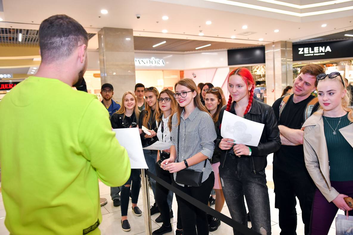 Автограф-сесія з Бумбокс! Шопінг вікенд в ТРЦ Гулівер image-152