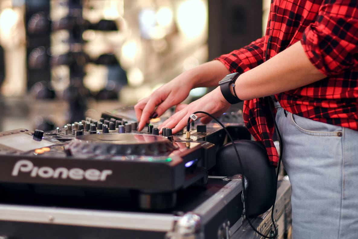 Автограф-сесія з Бумбокс! Шопінг вікенд в ТРЦ Гулівер image-171