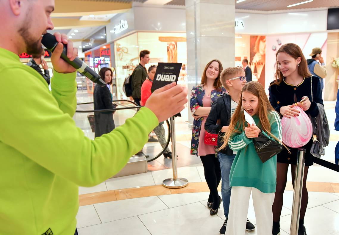 Автограф-сесія з Бумбокс! Шопінг вікенд в ТРЦ Гулівер image-182