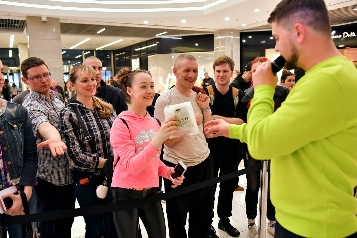 Автограф-сесія з Бумбокс! Шопінг вікенд в ТРЦ Гулівер image-189