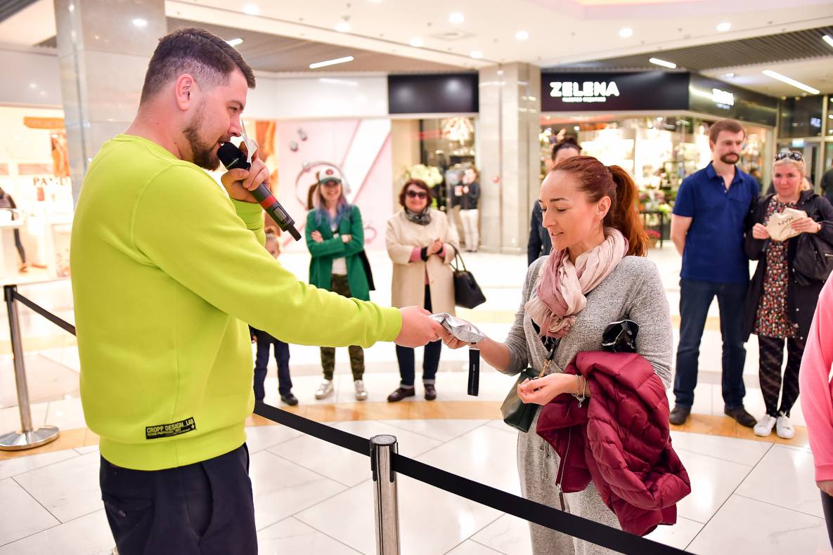 Автограф-сесія з Бумбокс! Шопінг вікенд в ТРЦ Гулівер image-194