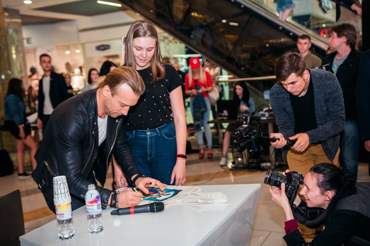 Фан-встреча с Олегом Винником image-25