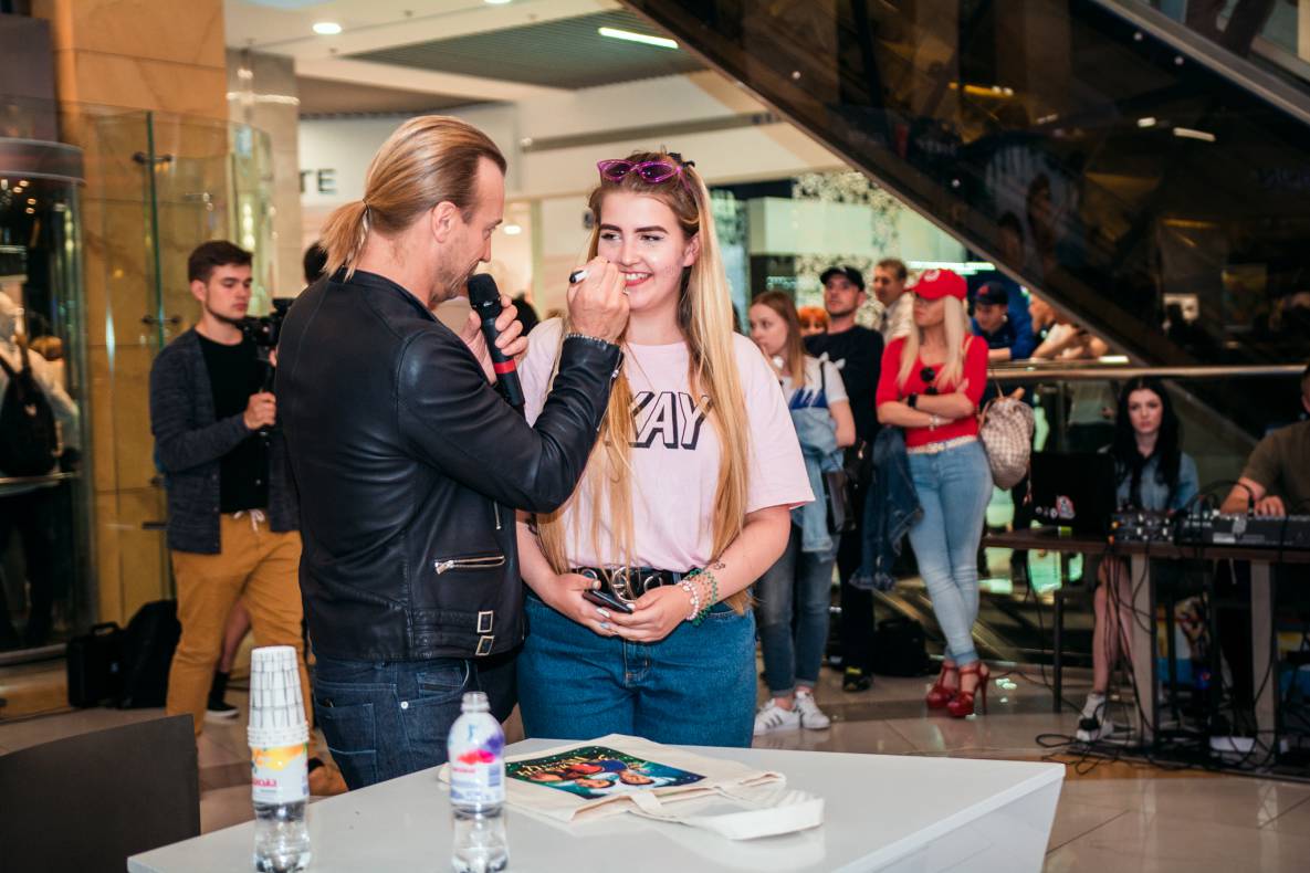 Фан-встреча с Олегом Винником image-42