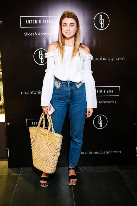 The official opening of Antonio Biaggi in the Gulliver shopping center image-21