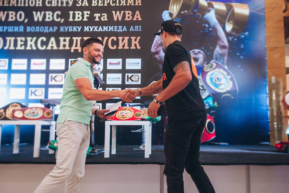 Press conference with Alexander Usyk image-11