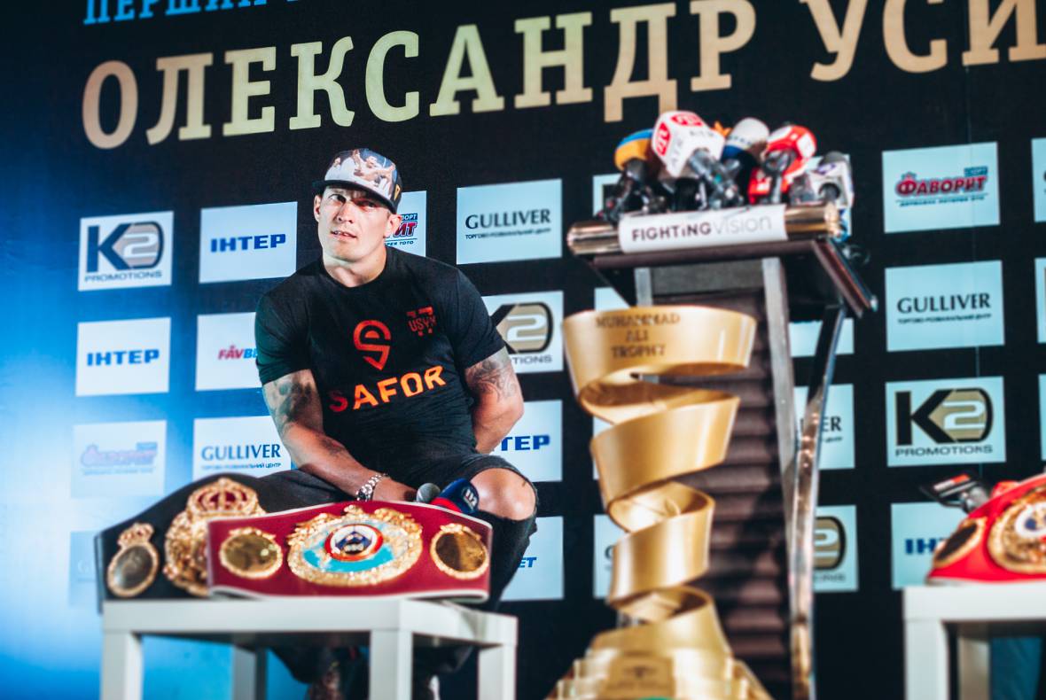 Press conference with Alexander Usyk image-25
