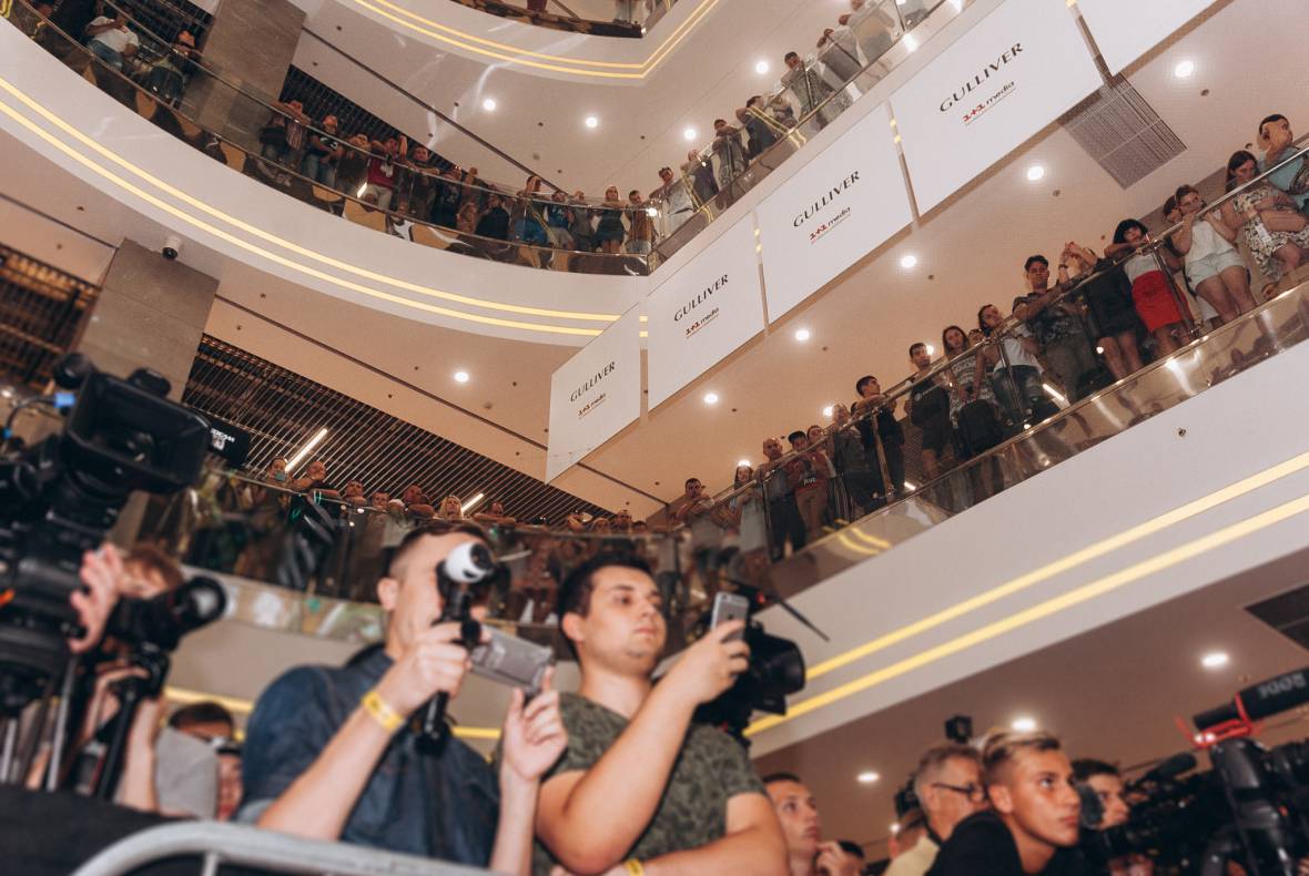 Press conference with Alexander Usyk image-42