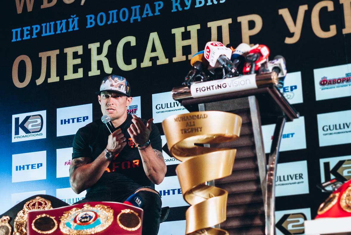 Press conference with Alexander Usyk image-45