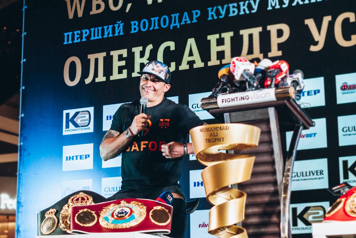 Press conference with Alexander Usyk image-47