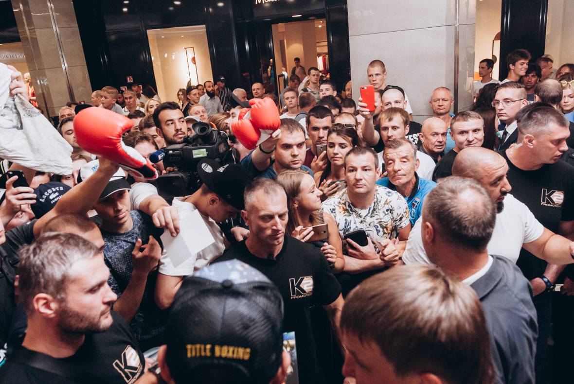 Press conference with Alexander Usyk image-97
