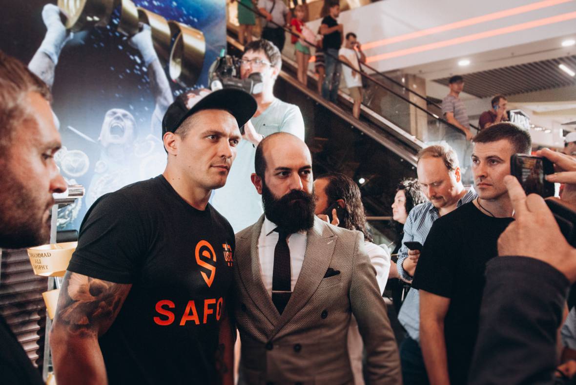 Press conference with Alexander Usyk image-99