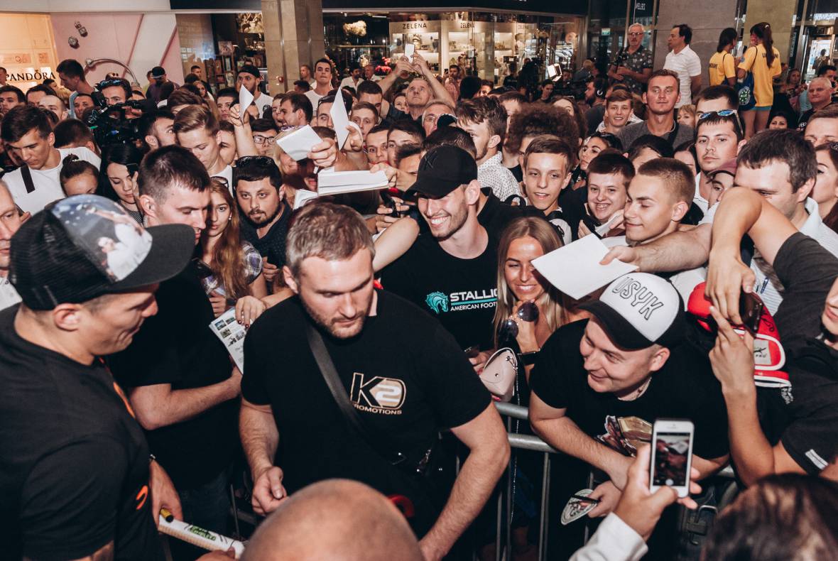 Press conference with Alexander Usyk image-107