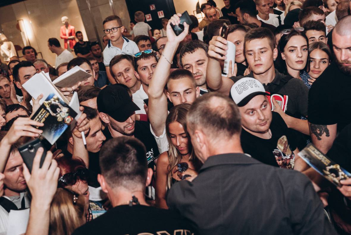 Press conference with Alexander Usyk image-110