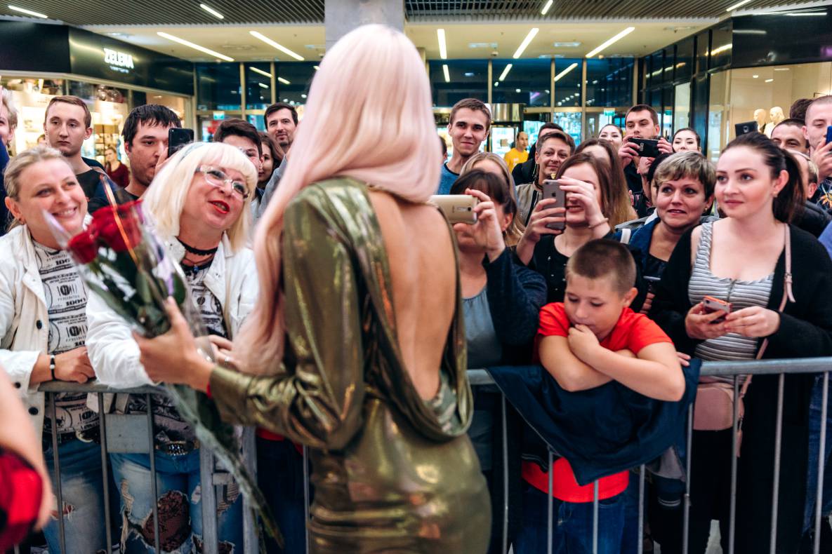 Шоу двійників Олі Полякової image-10