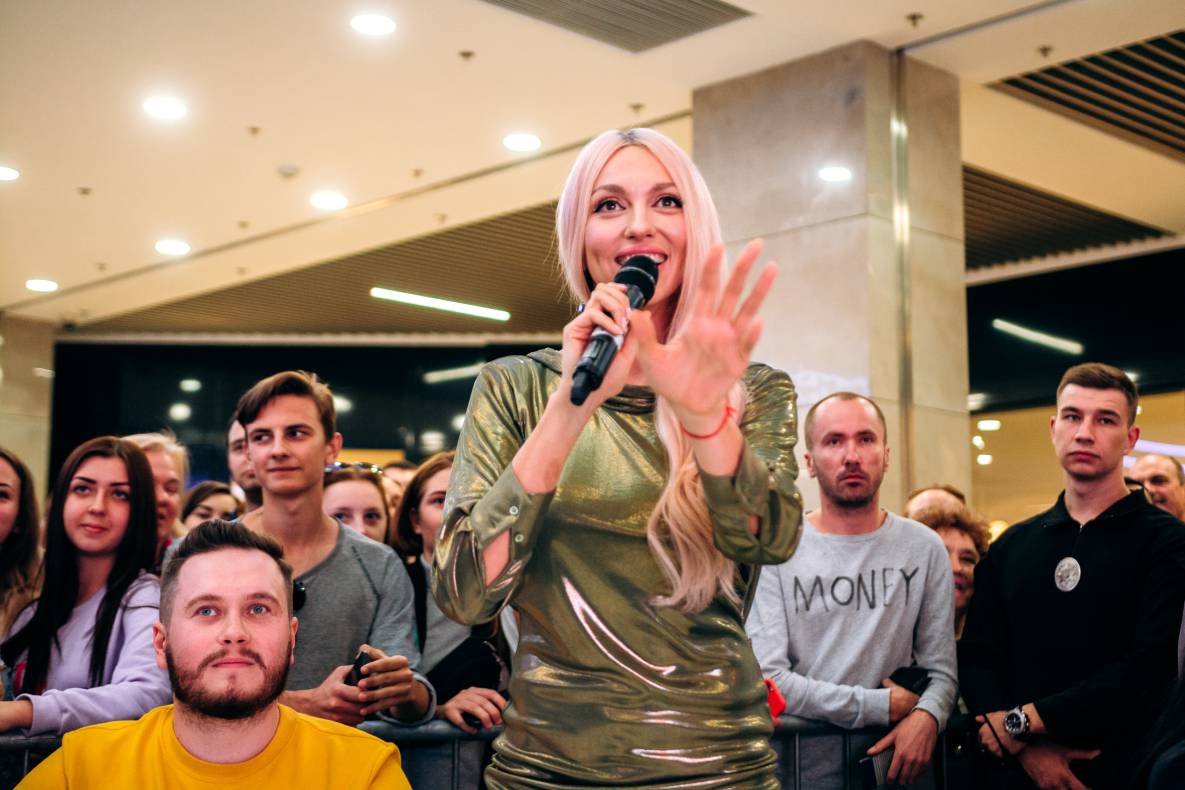 Шоу двійників Олі Полякової image-19