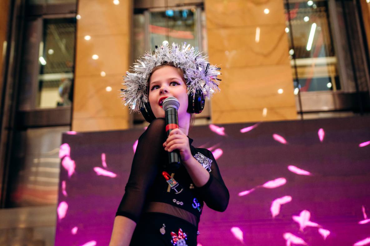 Шоу двійників Олі Полякової image-29