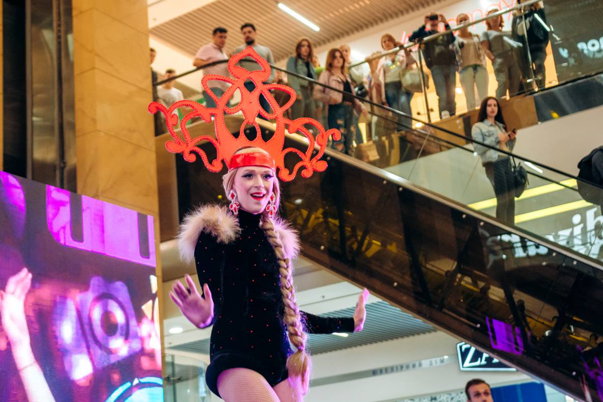 Шоу двійників Олі Полякової image-66