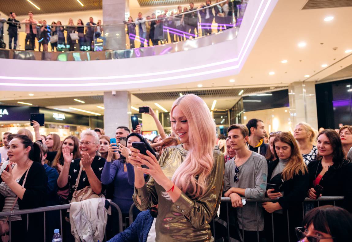 Шоу двійників Олі Полякової image-84