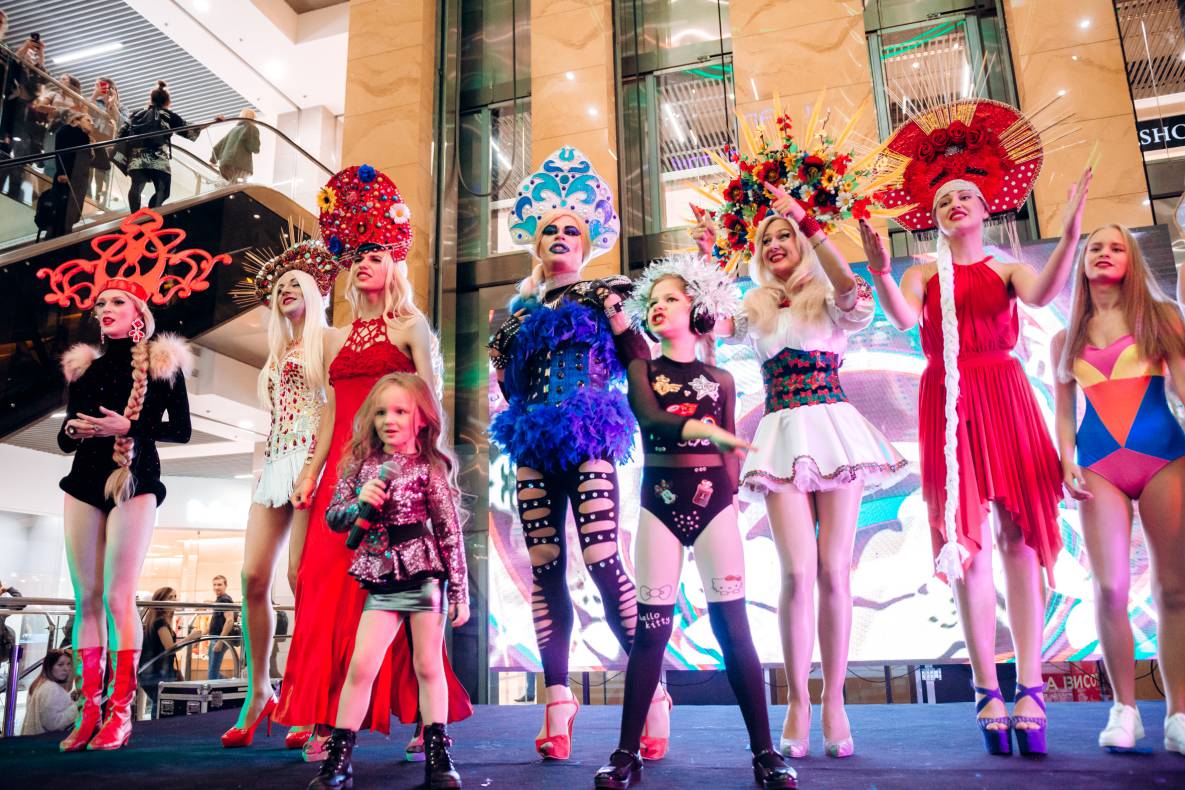 Шоу двійників Олі Полякової image-98