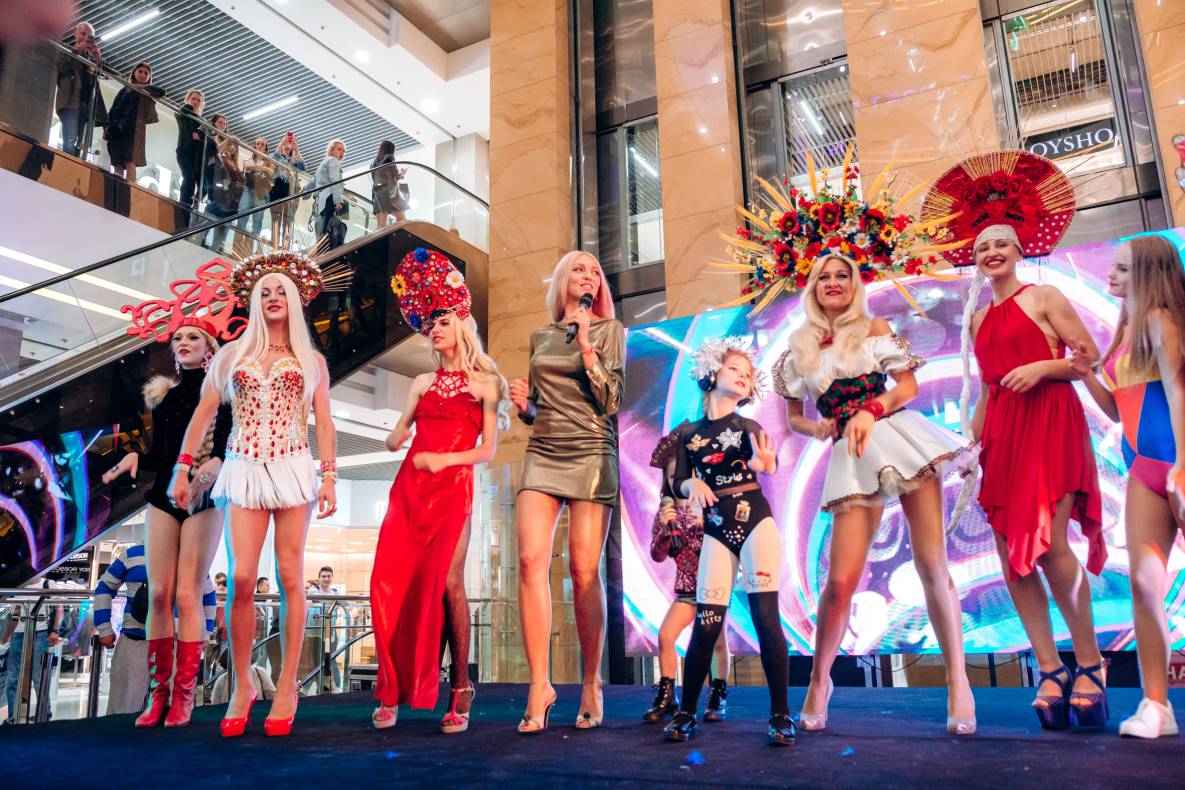 Шоу двійників Олі Полякової image-99