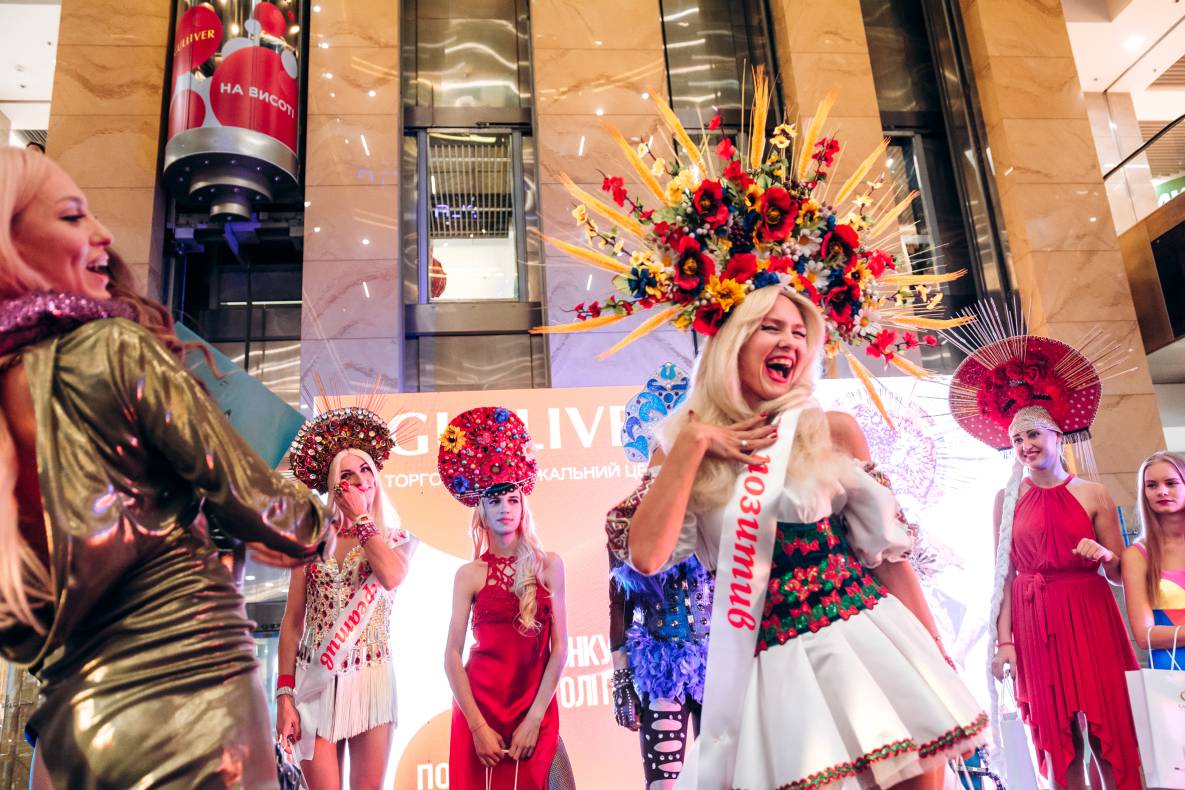 Шоу двійників Олі Полякової image-112