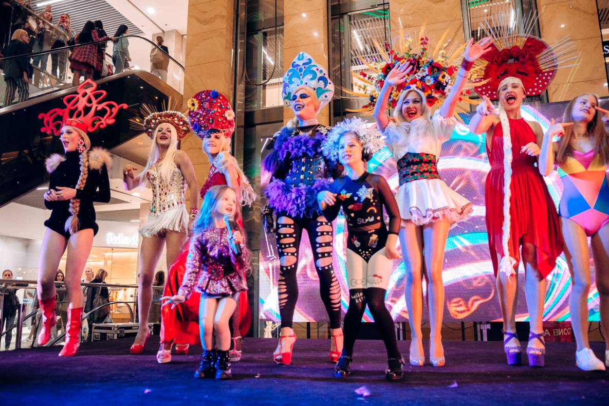 Шоу двійників Олі Полякової image-122