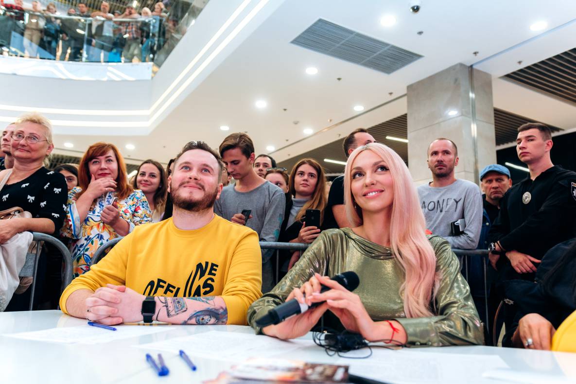 Шоу двійників Олі Полякової image-135