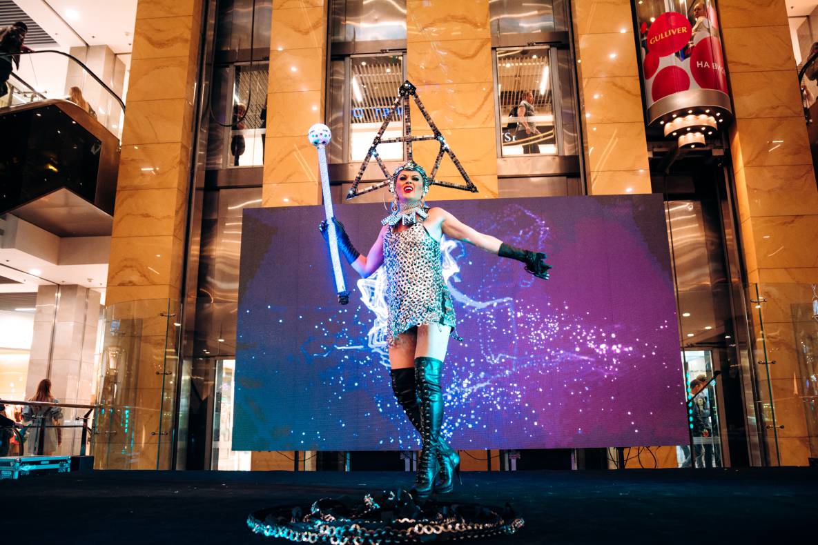 Шоу двійників Олі Полякової image-170