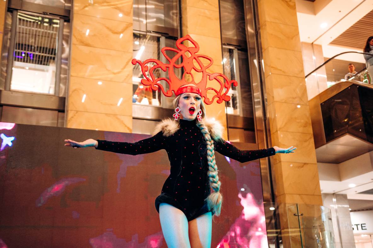 Шоу двійників Олі Полякової image-181